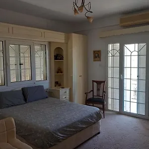 Vasilis House , Dromolaxia Chypre