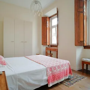 Beato Hideaway: Your In Apartamento Lisboa